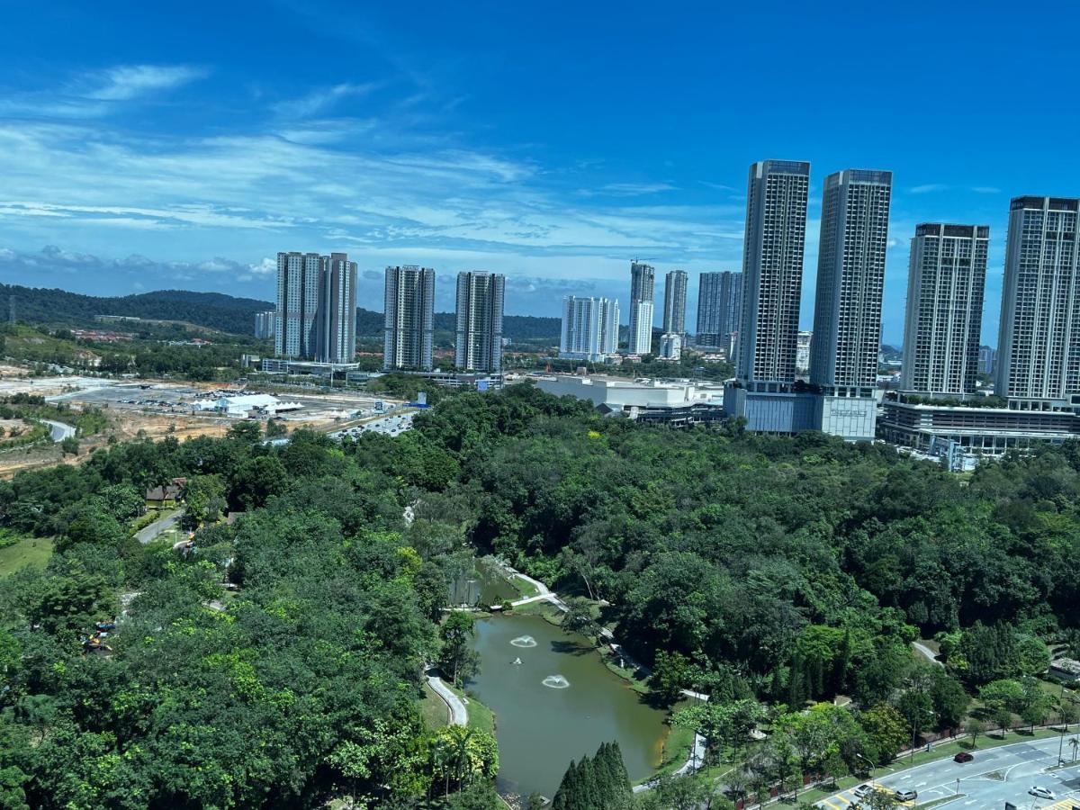 1-6 Pax 2br Greenery View Near Pavilion Bukit Jalil, Stadium, Axiata, Imu, Apu, Tpm Kuala Lumpur